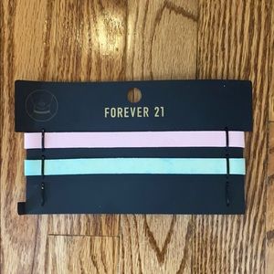 Vibrant choker necklaces